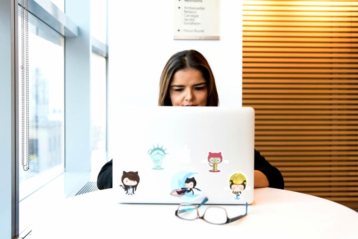 Minetrax gaming platform interface met kleurrijke casino games